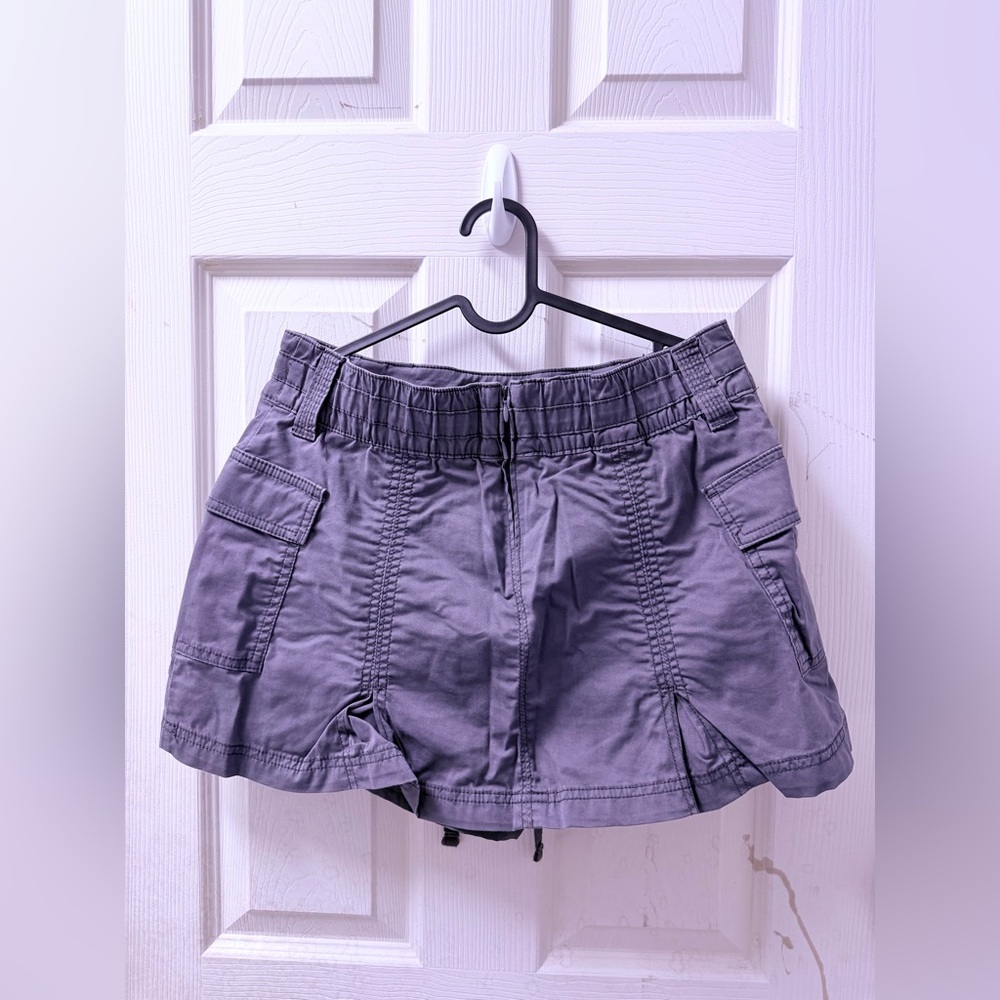 🌻 Hollister Cargo Skort - Picture 3 of 4